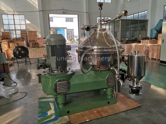خرید جداکننده روغن اتوماتیک صنعتی با کنترل PLC که 1000-10000L / H کار می کند online manufacture