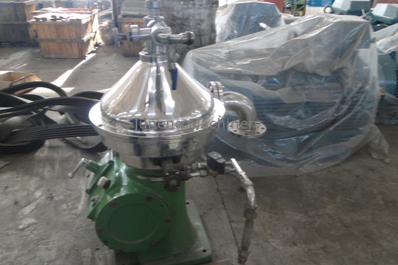 خرید جداکننده کرم جدید برای شیر و آب پنیر دستکاری 1000-10000L / ساعت online manufacture