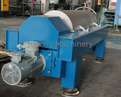 Two Phase Scroll Decanter Discharge Centrifuge 380V For Dewatering